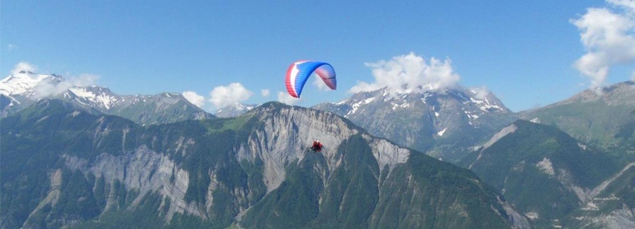Chalet La Cachette Cyclists & Skiers Le Bourg-dʼOisans المظهر الخارجي الصورة