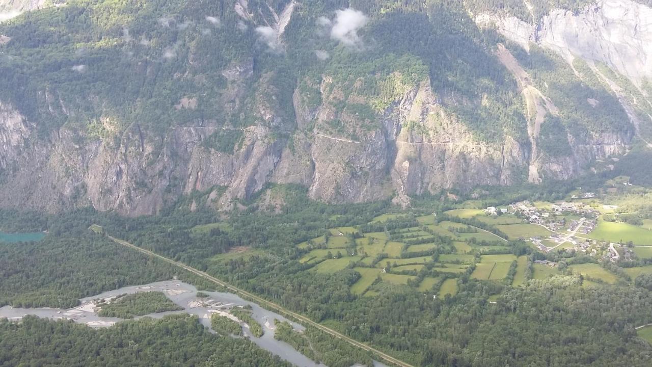 Chalet La Cachette Cyclists & Skiers Le Bourg-dʼOisans المظهر الخارجي الصورة